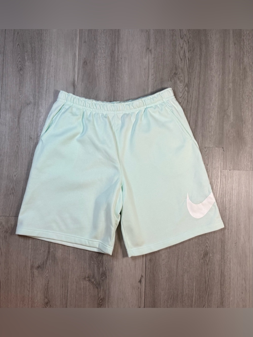 Nike womens Athletic Fleece Shorts Plus Size 3XL mint green with pockets